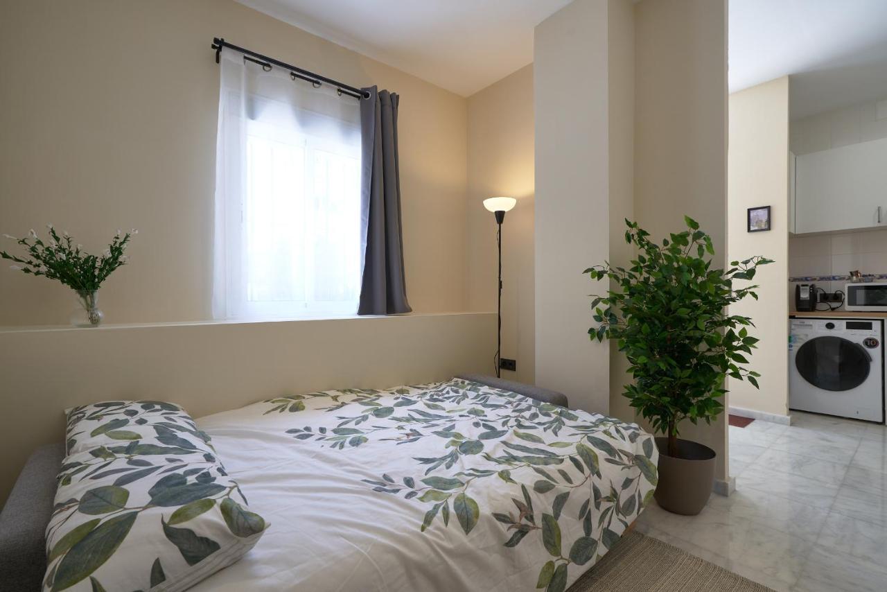 Apartamentos Tejares De Triana 16B Seville Exterior photo